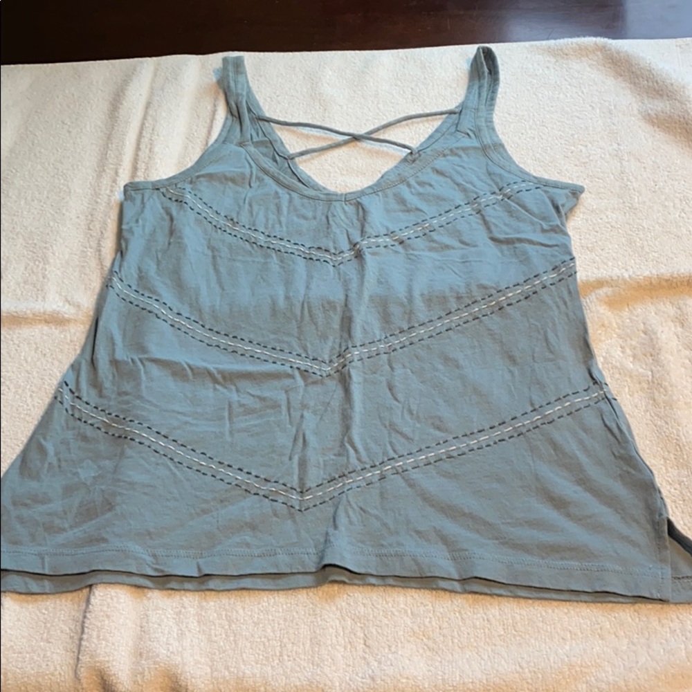 Synergy tank top
